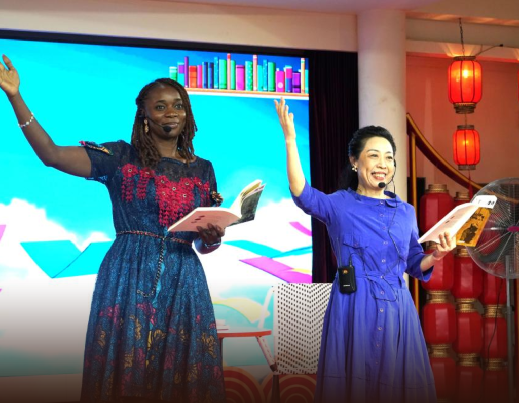 Chinese Publisher Donates Books to Nigerian Schools