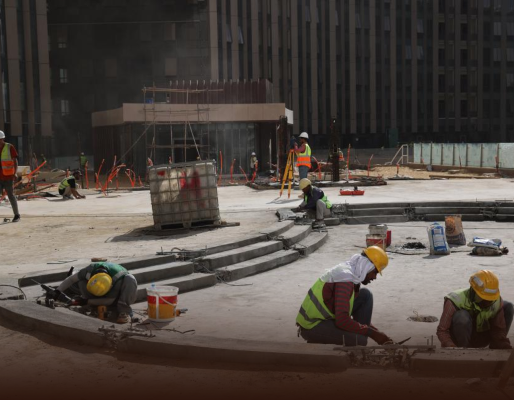 Chinese Teams Help Build Iconic Landmark in Egypt’s New Administrative Capital