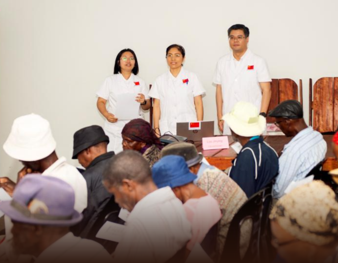 Botswana Minister Commends Chinese Medical Team for Advancing Community Health and Strengthening Bilateral Cooperation