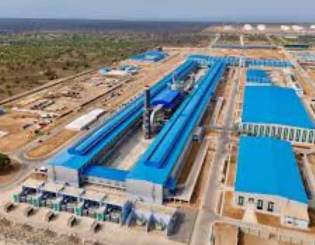 Chinese-Backed Electrolytic Aluminium Plant Opens in Angola