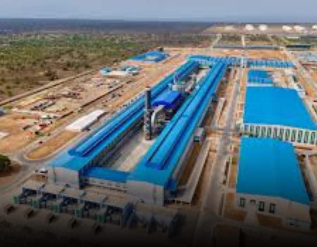 Chinese-Backed Electrolytic Aluminium Plant Opens in Angola